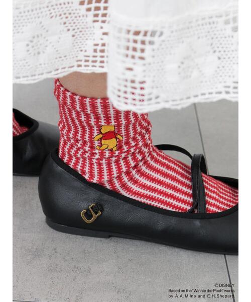 Samansa Mos2（サマンサ モスモス）の「【Disney】くまのプーさん/ﾜﾝﾎﾟｲﾝﾄ刺繍ｿｯｸｽ（ソックス/靴下・レディース・ブラック/レッド/キナリ・F）」の6枚目の写真