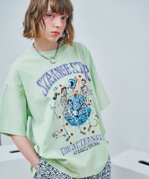 RNA（アールエヌエー）の「M2685 STRANGE STAR BIG T（Tシャツ/カットソー・レディース・パープル/スミクロ/ライム・MEDIUM）」の2枚目の写真