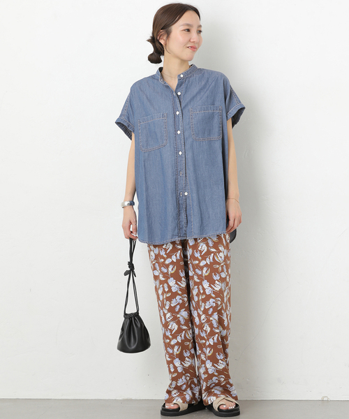 JOURNAL STANDARD relume(ジャーナルスタンダード レリューム)の「ライトデニムバンドカラーフレンチ(シャツ/ブラウス・レディース・ブルー/サックスブルー・FREE)」の4枚目の写真