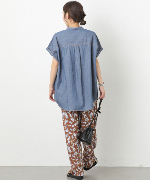 JOURNAL STANDARD relume(ジャーナルスタンダード レリューム)の「ライトデニムバンドカラーフレンチ(シャツ/ブラウス・レディース・ブルー/サックスブルー・FREE)」の6枚目の写真
