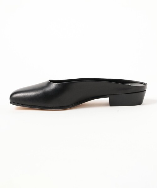 Demi-Luxe BEAMS(デミルクス ビームス)の「BEAUTIFUL SHOES / スクエア ミュール(サンダル・レディース・ブラック・24.0cm/23.0cm)」の4枚目の写真