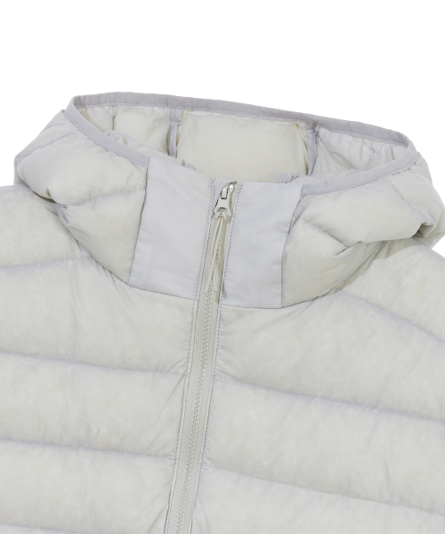 KALAPATTHAR（カラパタール）の「BACK LOGO DUCK DOWN LIGHTWEIGHT PADDED JACKET -LIGHT BLUE（ダウンジャケット/コート・メンズ・その他・MEDIUM/LARGE/X-LARGE）」の5枚目の写真
