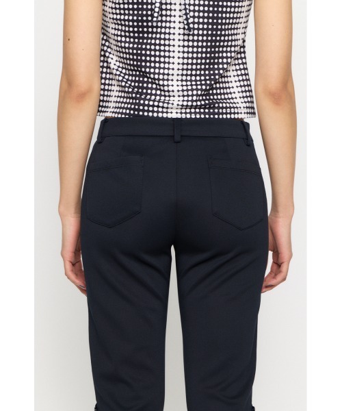 LAGUA GEM（ラグアジェム）の「BASIC CAPRI パンツ（その他パンツ・レディース・ブラック/ネイビー・X-SMALL/SMALL/MEDIUM）」の9枚目の写真