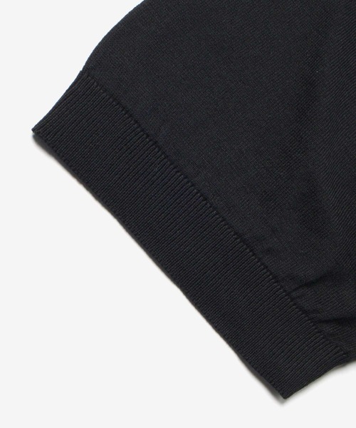 JOHN SMEDLEY（ジョンスメドレー）の「JOHN SMEDLEY / ADRIAN 30G コットンニット 半袖 ポロシャツ（STANDARD FIT）（ポロシャツ・メンズ・ブラック/シルバー/ネイビー/グレイッシュベージュ/ホワイト/ダークブラウン・MEDIUM/LARGE/FREE）」の9枚目の写真