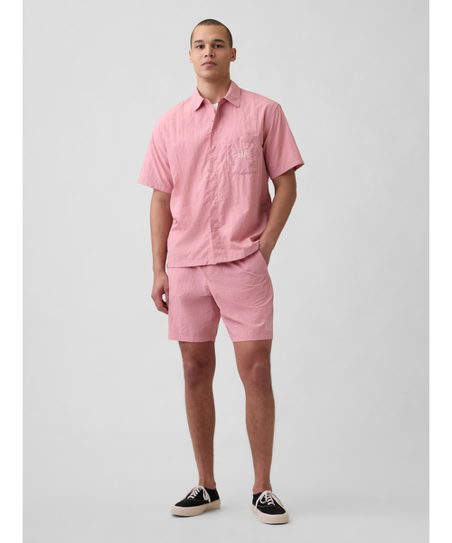 GAP(ギャップ)の「ナイロン100% ボクシーシャツ(シャツ/ブラウス・メンズ・グレー/ブラック/ベージュ/ピンク/オフホワイト・M/S/XS/L/XL)」の19枚目の写真