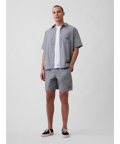 GAP(ギャップ)の「ナイロン100% ボクシーシャツ(シャツ/ブラウス・メンズ・グレー/ブラック/ベージュ/ピンク/オフホワイト・M/S/XS/L/XL)」の20枚目の写真