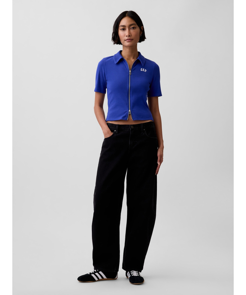 GAP(ギャップ)の「リブ クロップド GAPロゴ ジップアップ ポロシャツ(ポロシャツ・レディース・ブルー/ホワイト/ブラック・XXS/L/S/XS/M/XL)」の5枚目の写真