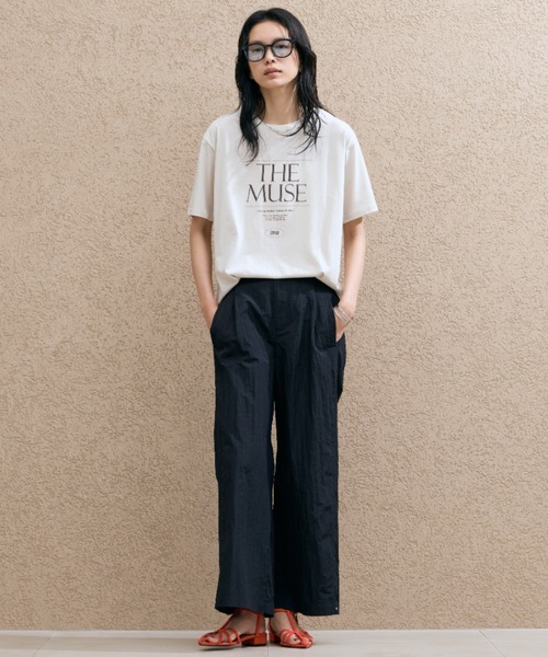 Doux archives(ドゥアルシーヴ)の「THE MUSE Tee(Tシャツ/カットソー・レディース・ベージュ/オフホワイト/ブラウン・FREE)」の5枚目の写真