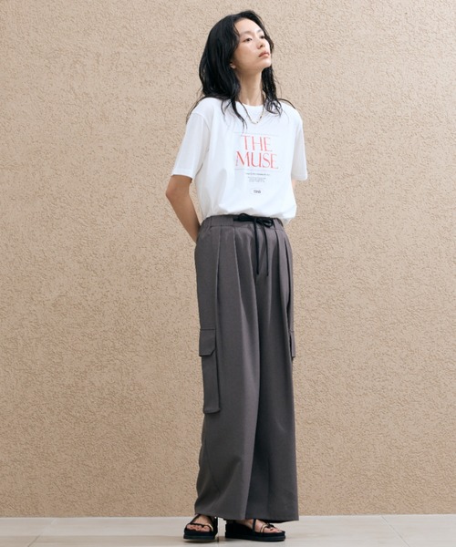 Doux archives(ドゥアルシーヴ)の「THE MUSE Tee(Tシャツ/カットソー・レディース・ベージュ/オフホワイト/ブラウン・FREE)」の19枚目の写真