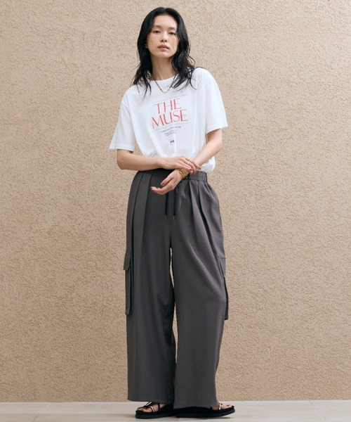 Doux archives(ドゥアルシーヴ)の「THE MUSE Tee(Tシャツ/カットソー・レディース・ベージュ/オフホワイト/ブラウン・FREE)」の22枚目の写真
