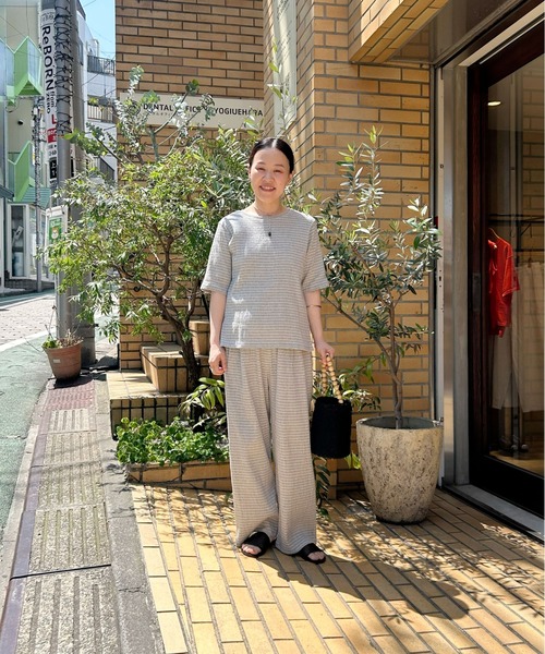 yuni(ユニ )の「高島ちぢみマルチボーダー半袖プルオーバー(Tシャツ/カットソー・レディース・ベージュ/ブルー・FREE)」の17枚目の写真