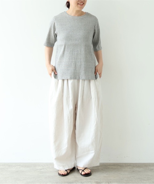 yuni(ユニ )の「高島ちぢみマルチボーダー半袖プルオーバー(Tシャツ/カットソー・レディース・ベージュ/ブルー・FREE)」の18枚目の写真
