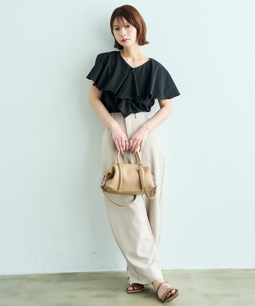 mil（ミル）の「【汗染み防止加工】 ラッフルカラー Tシャツ【587216】（Tシャツ/カットソー・レディース・グレイッシュベージュ/チャコールグレー/ブラック・S/XS）」の12枚目の写真