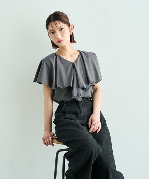 mil（ミル）の「【汗染み防止加工】 ラッフルカラー Tシャツ【587216】（Tシャツ/カットソー・レディース・グレイッシュベージュ/チャコールグレー/ブラック・S/XS）」の13枚目の写真