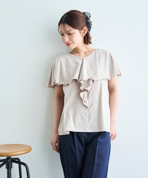 mil（ミル）の「【汗染み防止加工】 ラッフルカラー Tシャツ【587216】（Tシャツ/カットソー・レディース・グレイッシュベージュ/チャコールグレー/ブラック・S/XS）」の21枚目の写真