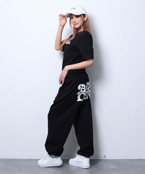 BLACKQUEEN(ブラッククイーン)の「【BLACKQUEEN】ぷっくりBIGロゴスウェットセットアップ(セットアップ・レディース・ピンク/ホワイト・M)」の10枚目の写真
