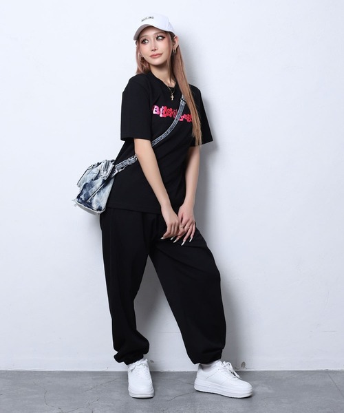 BLACKQUEEN(ブラッククイーン)の「【BLACKQUEEN】ぷっくりBIGロゴスウェットセットアップ(セットアップ・レディース・ピンク/ホワイト・M)」の18枚目の写真