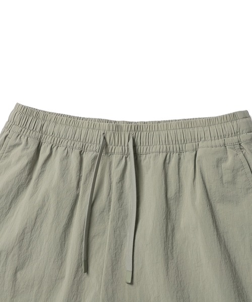 Snow Peak(スノーピーク)の「Snow Peak / Root Women's Shorts ルート レディース ショーツ 海外限定(その他パンツ・レディース・ブラック/カーキ/グレー・S/M/L)」の6枚目の写真