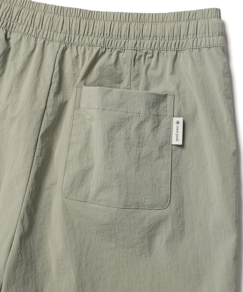 Snow Peak(スノーピーク)の「Snow Peak / Root Women's Shorts ルート レディース ショーツ 海外限定(その他パンツ・レディース・ブラック/カーキ/グレー・S/M/L)」の4枚目の写真