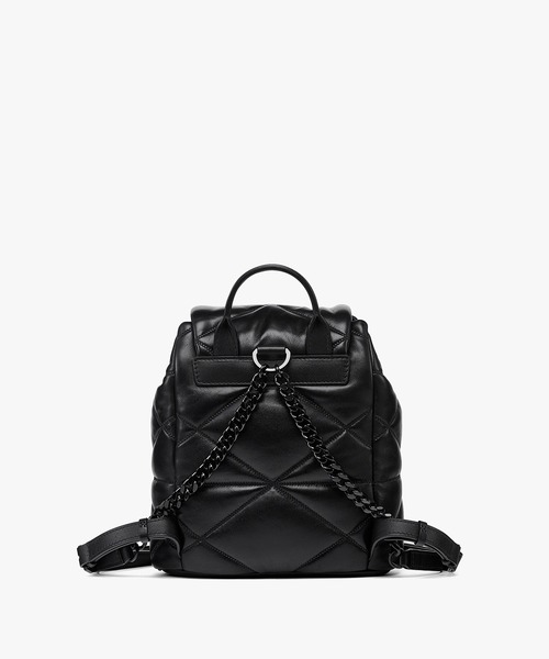 MCM(エムシーエム)の「Travia バックパック - クラウドキルティング ラムスキン(バックパック/リュック・レディース・ブラック・ONE SIZE)」の2枚目の写真