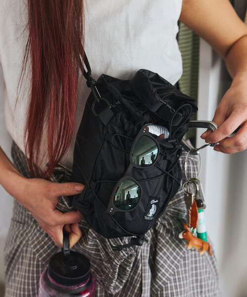 COBMASTER(コブマスター)の「Cobmaster × FREAK'S STORE/コブマスター × フリークスストア 別注 2WAY ROLLTOP&KINCHAKU SHOULDE(ショルダーバッグ・レディース・ベージュ/ブラック/グレー/ラベンダー・ONE SIZE)」の22枚目の写真