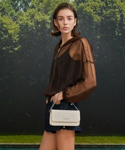 CHARLES & KEITH(チャールズ & キース)の「Lane レーン ハンドルウォレット(財布・レディース・ピンク系その他3/スミクロ/クリーム・XS)」の1枚目の写真