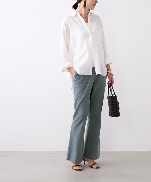 STAR&STRIPE（スターアンドストライプ）の「【STAR&STRIPE×MICA&DEAL】ピグメントセミフレアカットパンツ〈2サイズ展開〉（その他パンツ・レディース・チャコールグレー/ブラウン・36/38）」の6枚目の写真