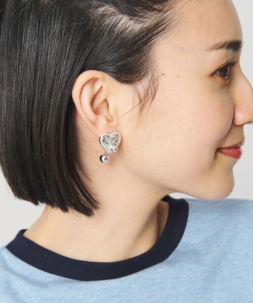 Soierie(ソワリー)の「<Soierie>Heart barbell ピアス(ピアス(両耳用)・レディース・シルバー・FREE)」の2枚目の写真