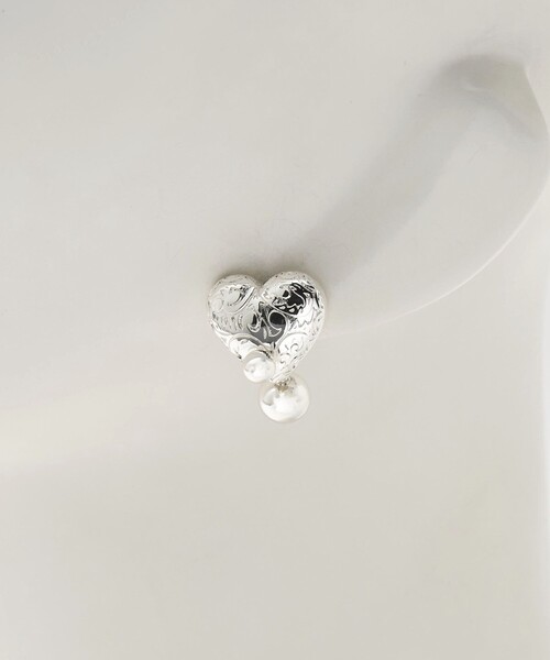 Soierie(ソワリー)の「<Soierie>Heart barbell ピアス(ピアス(両耳用)・レディース・シルバー・FREE)」の10枚目の写真