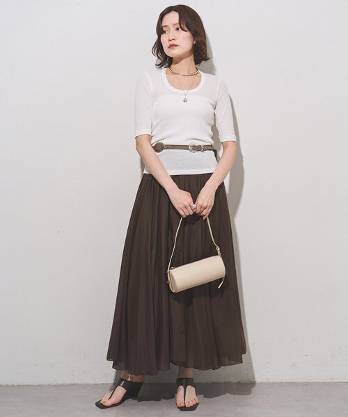 Whim Gazette(ウィムガゼット)の「【myporter】ラウンドネックドライフィットカットソー(Tシャツ/カットソー・レディース・ホワイト/ブラウン/ブラック・38)」の13枚目の写真