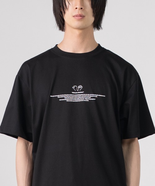 rehacer(レアセル)の「rehacer TEE : Hand Sign TEE / ハンドサイン T-Shirt(Tシャツ/カットソー・メンズ・ブラック/ホワイト・X-LARGE/LARGE/MEDIUM/SMALL)」の1枚目の写真