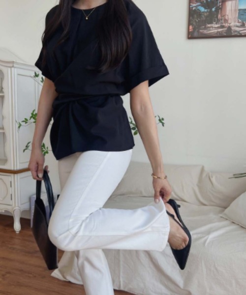 Aelina(エリナ)の「クルーネッククロスTシャツ(Tシャツ/カットソー・レディース・ブラック/ホワイト・FREE)」の19枚目の写真