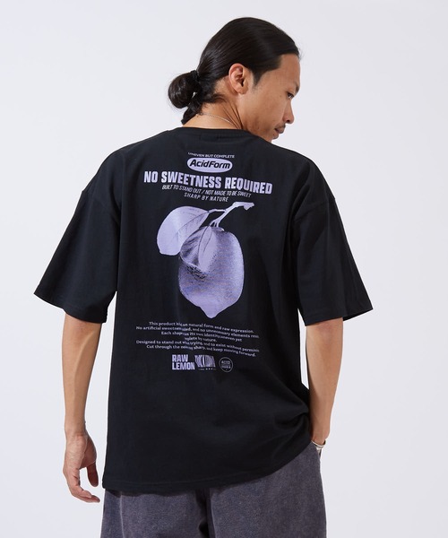 SIDEWAY STANCE(サイドウェイスタンス)の「【SIDEWAY STANCE】プリント 半袖Tシャツ(Tシャツ/カットソー・メンズ・アイボリー系/ブラック系2/カーキ系2/ホワイト系3/ブラック系4/ホワイト系5/レッド系5/ブラック/アイボリー/ホワイト系/ホワイト系1/ホワイト系2/アイボリー系3/グレー系4/ブラック系5/ブラック系6/ブラック系7/カーキ系7/ブラック系8/ブラック系/ホワイト系7/ホワイト系8/ダルブルー系8/ホワイト/ブラック系1/アイボリー系1/ブラック系3/ホワイト系4/ホワイト系6/グレー系6・SMALL/MEDIUM/LARGE/X-LARGE)」の15枚目の写真