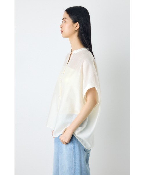 AZUL by moussy(アズールバイマウジー)の「【着丈バリエ】ハーフスリーブドルマンシャツ(シャツ/ブラウス・レディース・オフホワイト/ライトブラック/ライトブルー・SMALL/MEDIUM)」の6枚目の写真