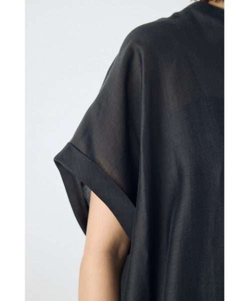AZUL by moussy(アズールバイマウジー)の「【着丈バリエ】ハーフスリーブドルマンシャツ(シャツ/ブラウス・レディース・オフホワイト/ライトブラック/ライトブルー・SMALL/MEDIUM)」の21枚目の写真