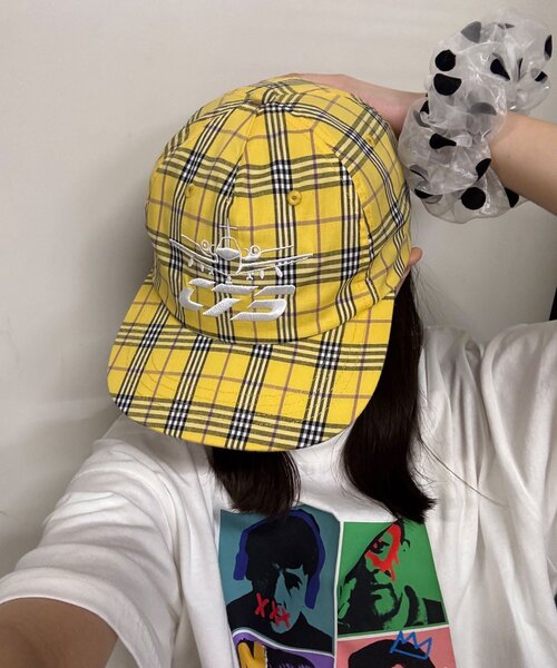 CIAOPANIC(チャオパニック)の「AIRロゴ5パネルキャップ(キャップ・レディース・イエロー/ブルー・ONE SIZE)」の2枚目の写真