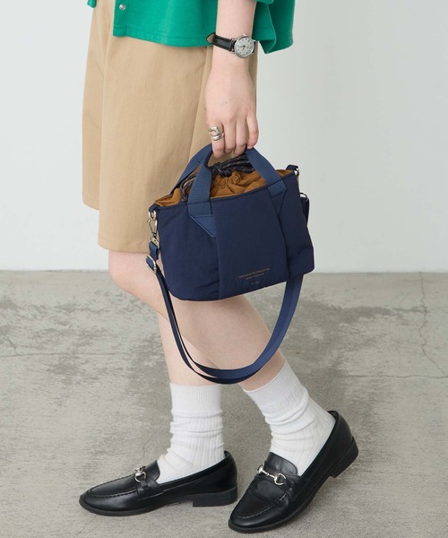 BONLECILL Marche(ボンルシールマルシェ)の「【BONLECILL Marche】2wayバイカラーミニトートバッグ/ショルダーバッグ(トートバッグ・レディース・ブラック/ブラウン/ネイビー・FREE)」の18枚目の写真