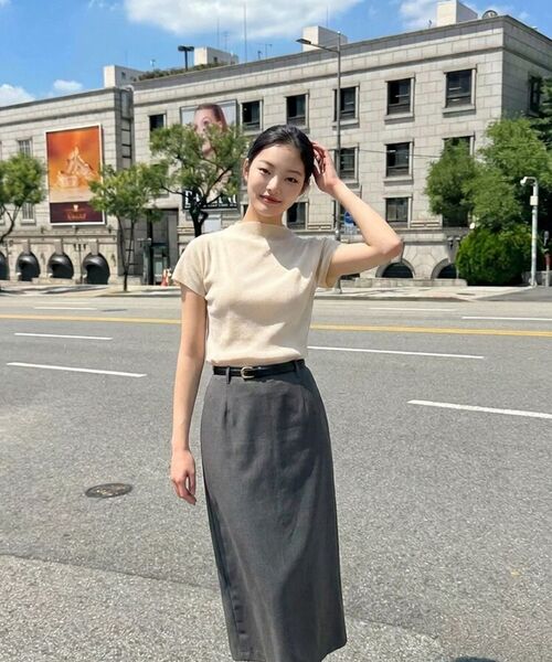 BIBYSEOB（バイバイソプ）の「モックネックプリーツTシャツアイボリー[T62]（Tシャツ/カットソー・レディース・アイボリー・FREE）」の6枚目の写真