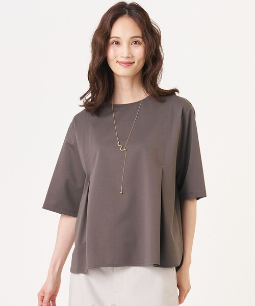 J.PRESS(ジェイプレス)の「タイプライターライクジャージー クルーネック カットソー(Tシャツ/カットソー・レディース・グレー系/ネイビー系/ライトグレー系/ライトグリーン系・LARGE/MEDIUM)」の2枚目の写真