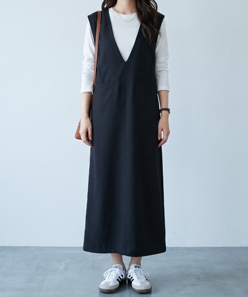 umune(ウムネ)の「ジャンパーSK 深Vネック Iラインシルエット らっとした肌あたり 秋冬(ジャンパースカート・レディース・アイボリー/ブラック/チャコールグレー・FREE)」の14枚目の写真