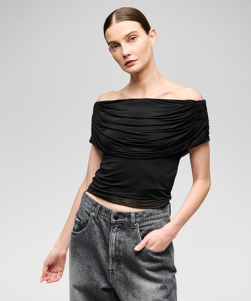 ESTNATION(エストネーション)の「GOOD PEOPLE GOOD STITCHING GOOD PRODUCT for ESTNATION / オフショルダートップス(Tシャツ/カットソー・レディース・ブラック・FREE)」の7枚目の写真