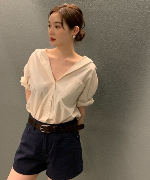 FAVORITO(ファヴォリート)の「襟付きシャツ(シャツ/ブラウス・レディース・ベージュ/ホワイト・F)」の16枚目の写真