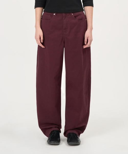 PEPLEE(ペプリー)の「Curved Wide Cotton Pants (Burgundy)(その他パンツ・レディース・その他・SMALL/MEDIUM)」の1枚目の写真