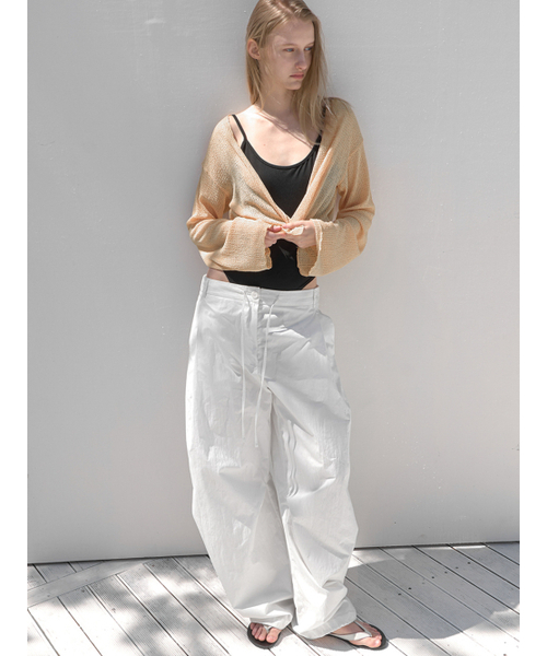 ATELIER NAIN(アトリエナイン)の「EMBO LACE COVER-UP CARDIGAN (CD-2269)(カーディガン/ボレロ・レディース・ホワイト/ブラック/ライトオレンジ系・FREE)」の4枚目の写真