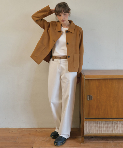 OURNOSTALGIA(アワー ノスタルジア)の「Auburn leather waist pants_Ivory(O25-PT12)(その他パンツ・レディース・アイボリー・MEDIUM/SMALL)」の3枚目の写真