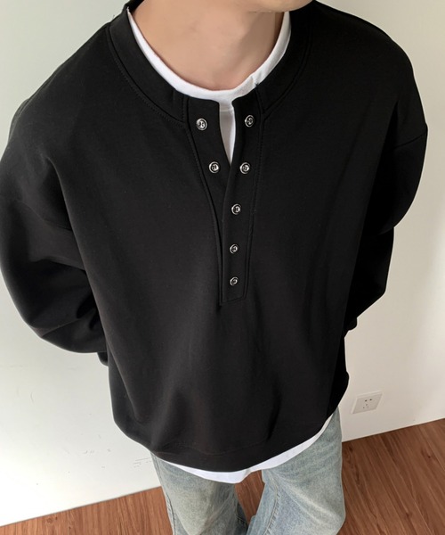B.R.U(ブル)の「シルバーボタンヘンリーネックカットソー(Tシャツ/カットソー・メンズ・グレー/ブラック・FREE)」の11枚目の写真