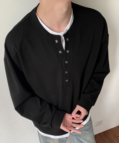 B.R.U(ブル)の「シルバーボタンヘンリーネックカットソー(Tシャツ/カットソー・メンズ・グレー/ブラック・FREE)」の12枚目の写真