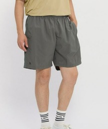 MUNSINGWEAR（マンシングウェア）の「penguin BY MUNSINGWEAR/ペンギン バイ マンシングウェア ナイロンバギーショーツ　ゴルフウェア（その他パンツ）」