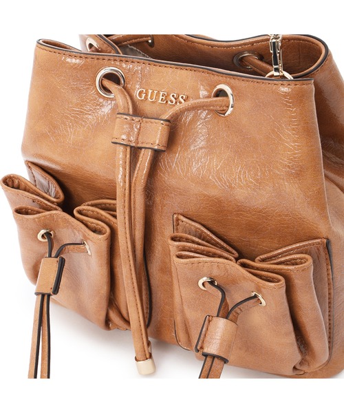 Guess(ゲス)の「THEODORA Drawstring Bucket Bag ショルダーバッグ バケットバッグ(ショルダーバッグ・レディース・ブラック・ONE SIZE)」の8枚目の写真