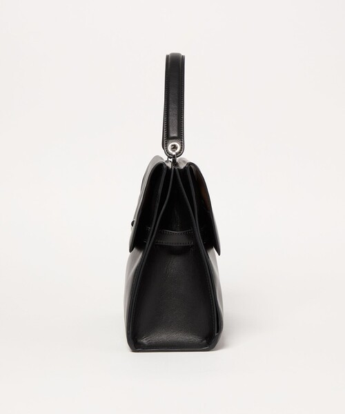 UNITED ARROWS(ユナイテッドアローズ)の「ダブルフラップ ワンハンドル バッグ(ハンドバッグ・レディース・ブラック/ベージュ・FREE)」の5枚目の写真